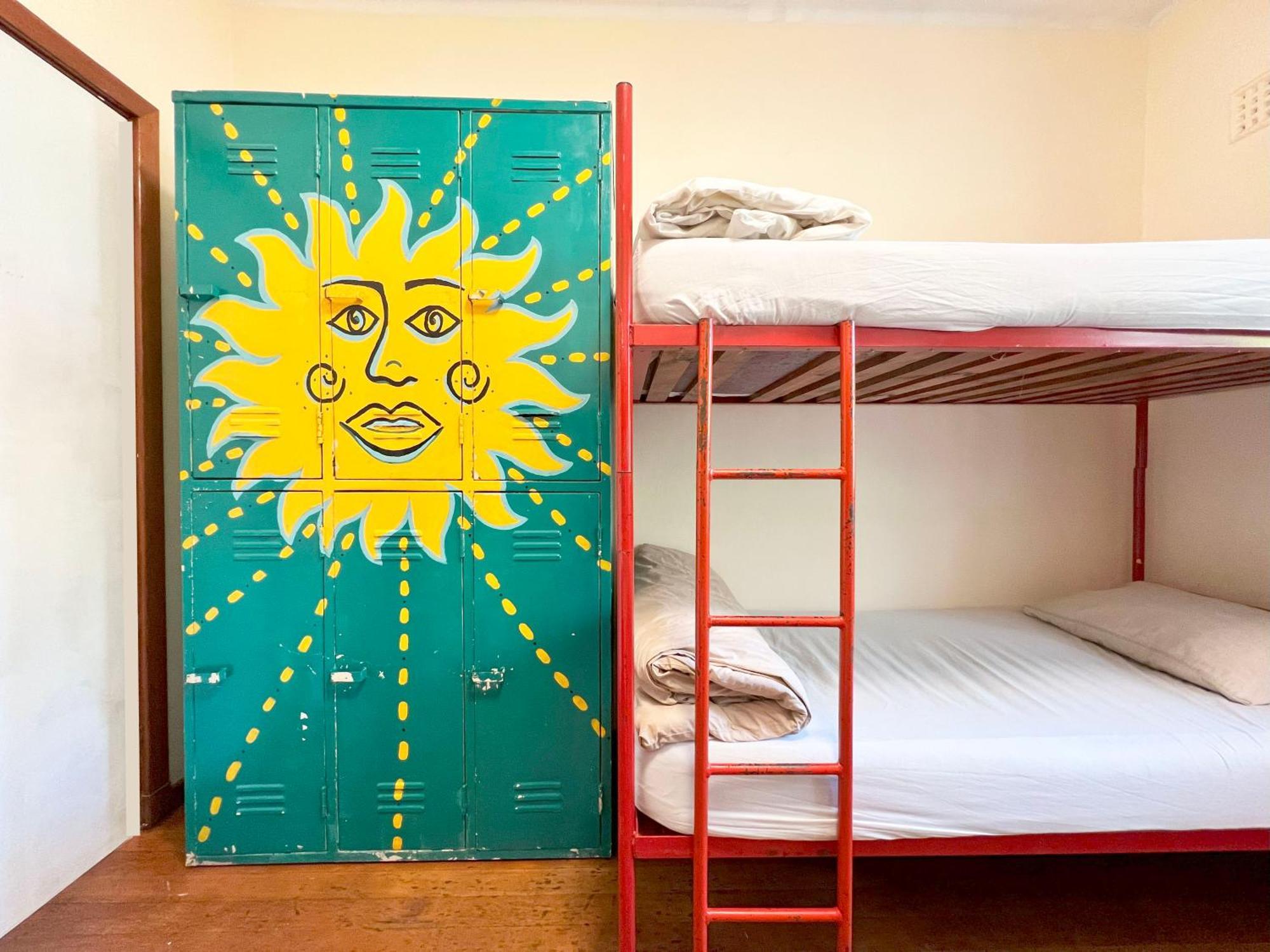 Long Street Backpackers (Adults Only) Hostel Cape Town Ngoại thất bức ảnh